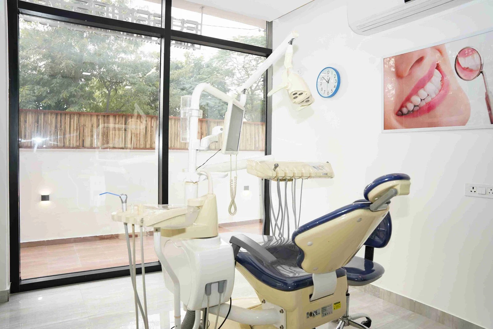 Treatment room with natural light
